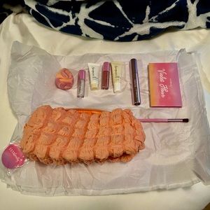 NEW makeup bundle